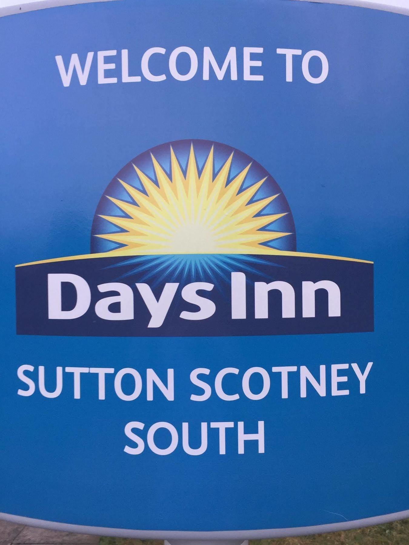 Days Inn Sutton Scotney South Exterior photo